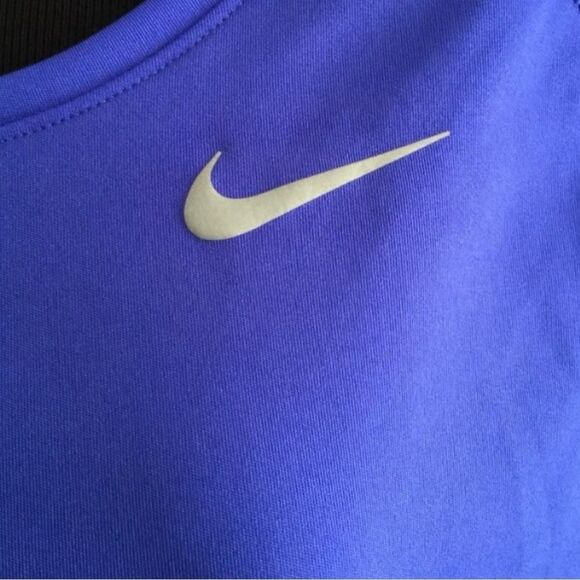 Nike Women's Nike Dry fit  831530-452 Running shirt with mesh Purple size XL - Picture 2 of 10